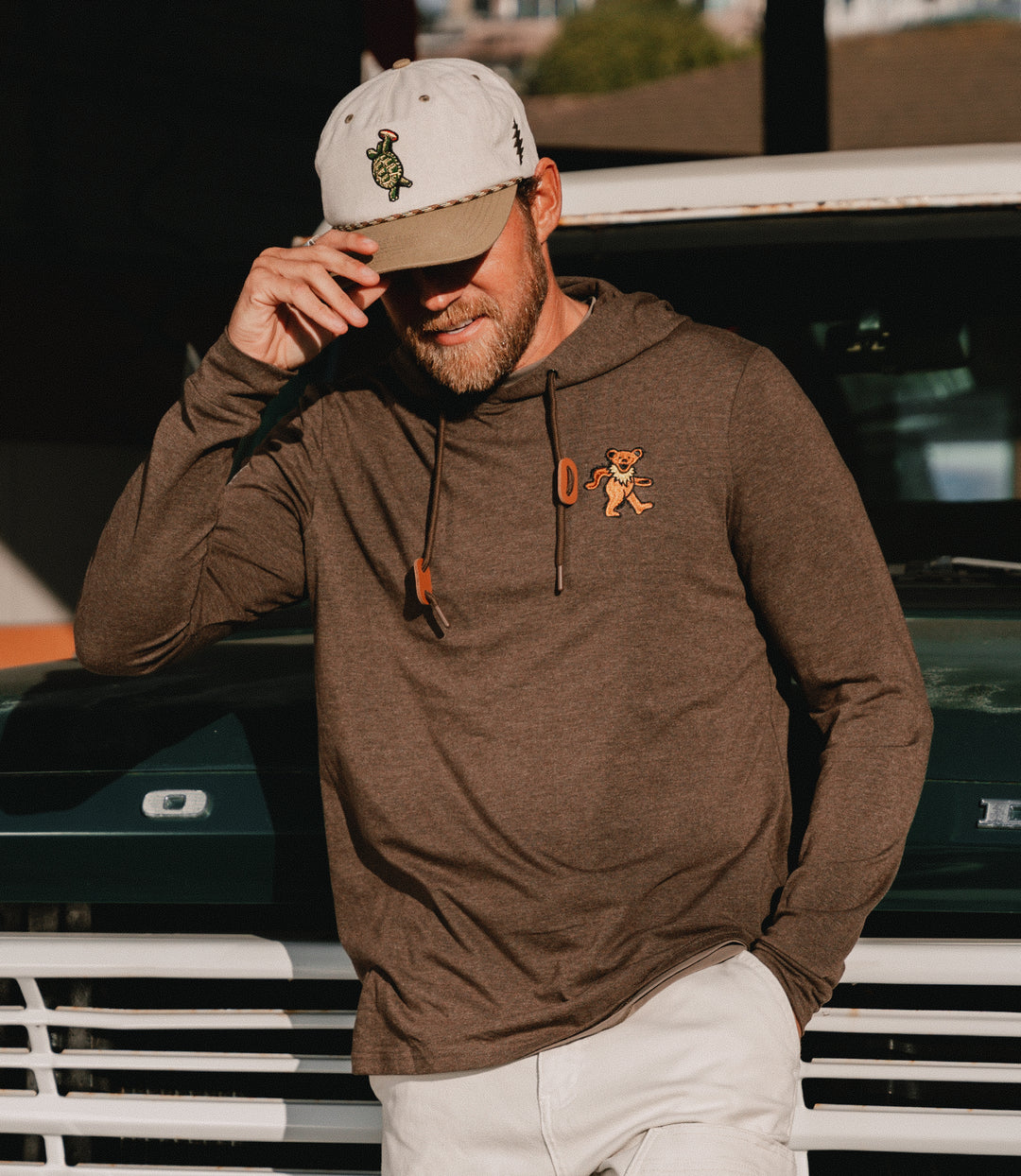Grateful Dead Dancing Bear Shoreline Pullover