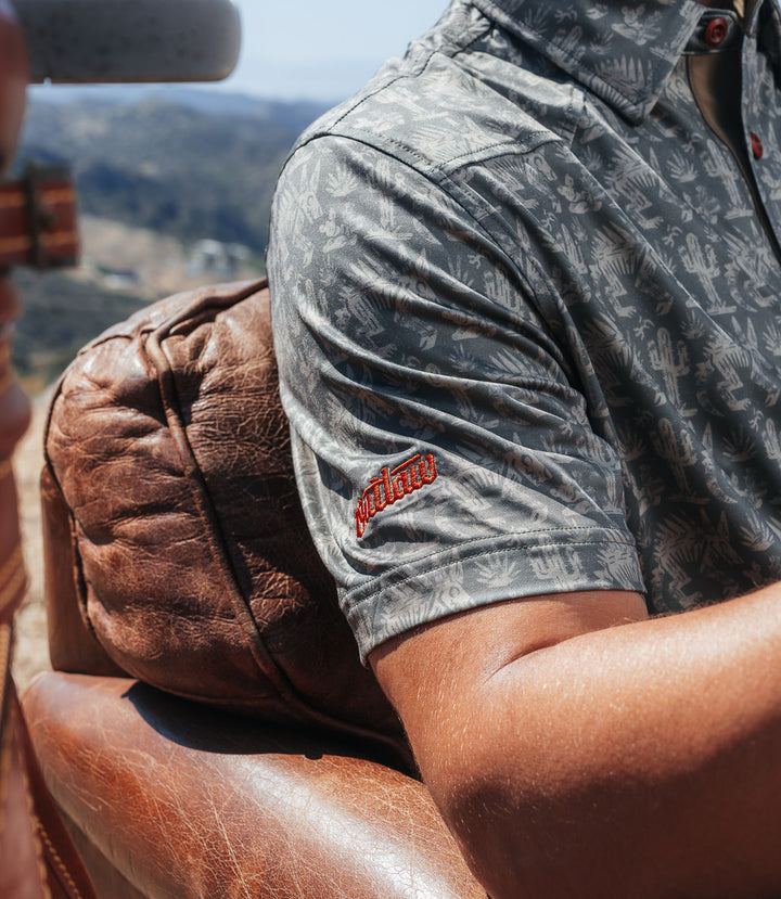 Outlaw Tour Polo V2 - Chupacabra