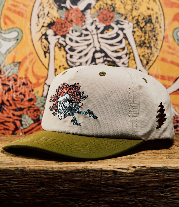 Grateful Dead Skull &amp; Roses Tech Snapback (60th Anniversary Edition)