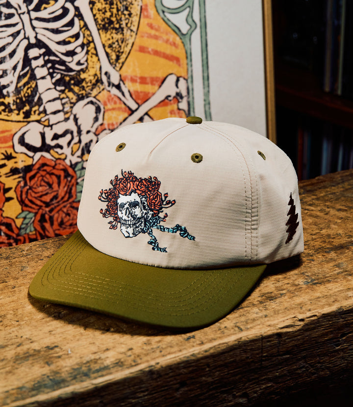 Grateful Dead Skull &amp; Roses Tech Snapback (60th Anniversary Edition)