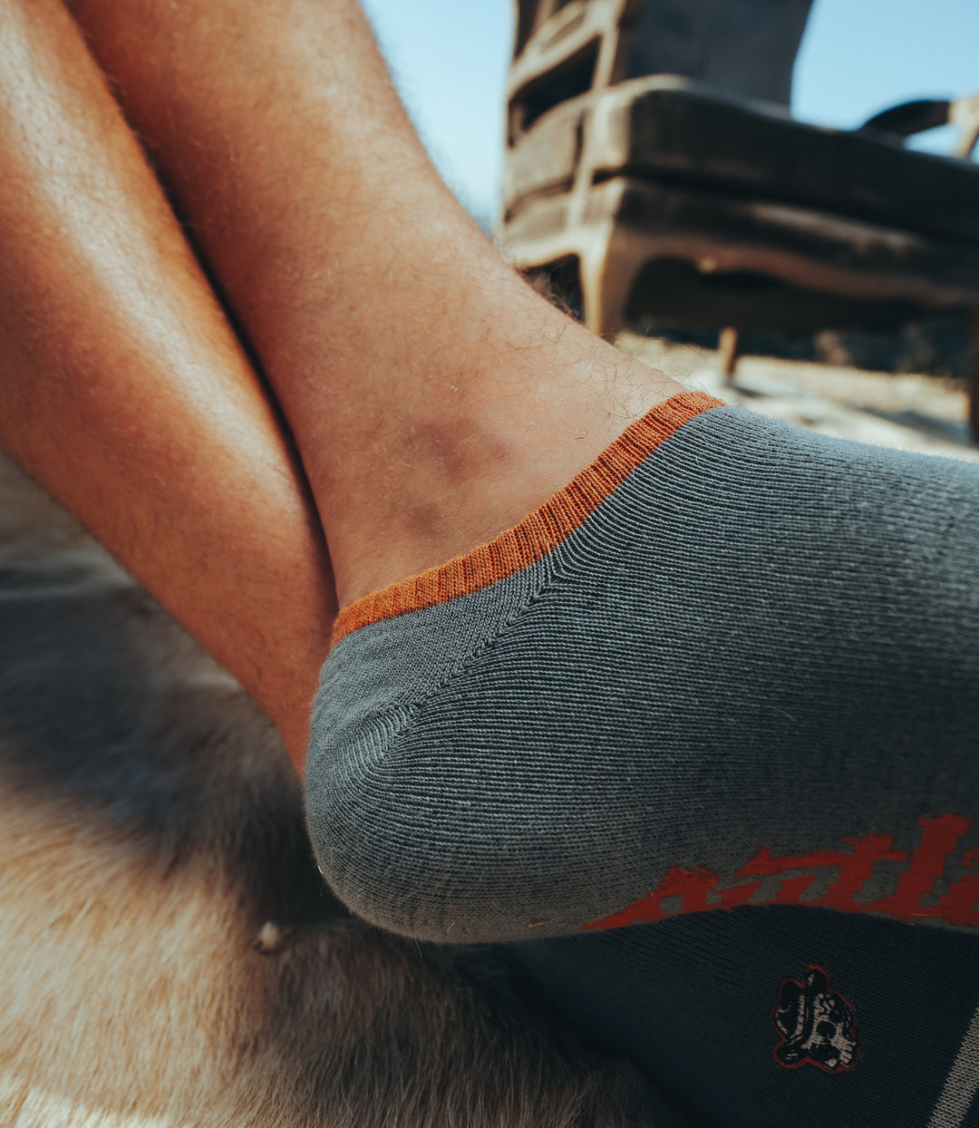 Outlaw Covert Socks