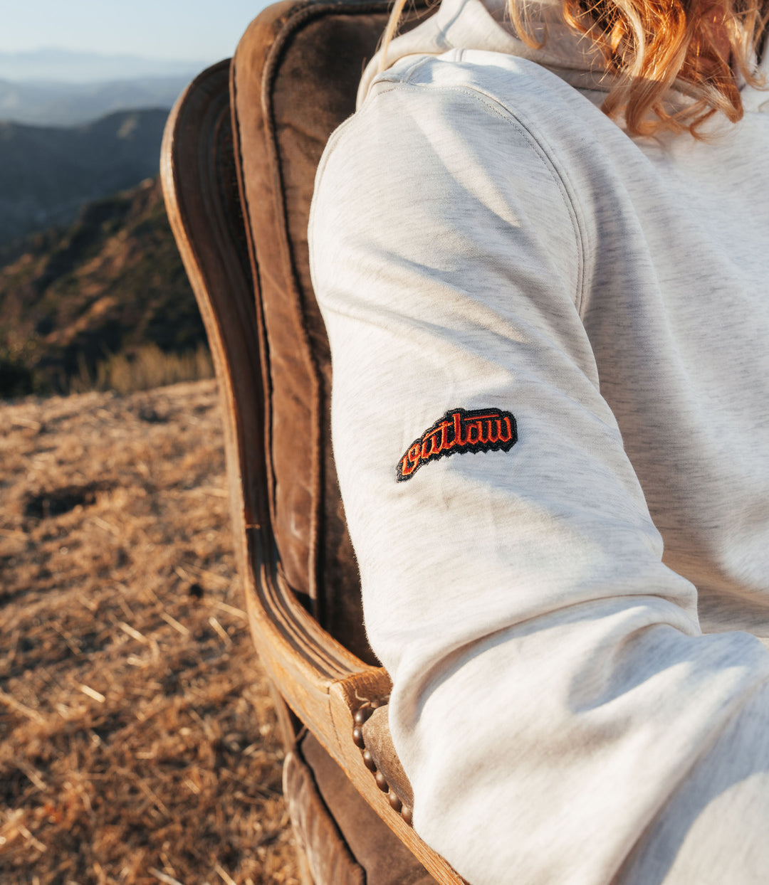 Outlaw Golf Highline™ Pullover- Light Heather