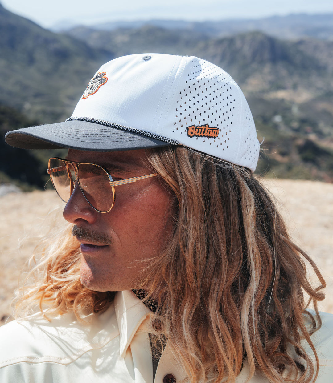 Outlaw Golf Ultra-Light Performance Snapback